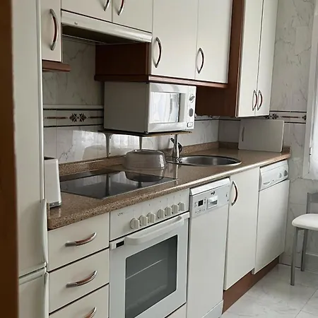 Vivienda Al Pie Del Castillo