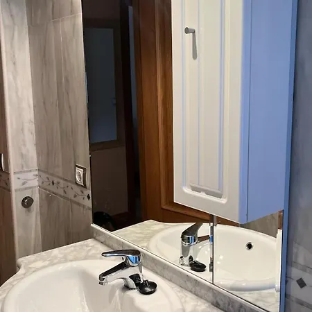 Vivienda Al Pie Del Castillo Appartement *